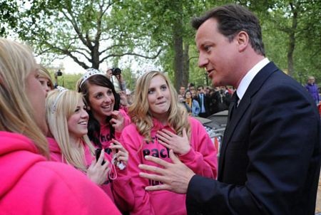 Đêm độc thân cuối cùng của cặp đôi hoàng gia trước “giờ G” - 11