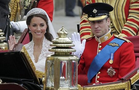 Những khuôn hình tuyệt đẹp về đám cưới thế kỷ - 17