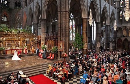 Những khuôn hình tuyệt đẹp về đám cưới thế kỷ - 11