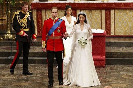 Những khuôn hình tuyệt đẹp về đám cưới thế kỷ - 12