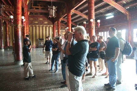 Bắt kẻ chuyên trộm cổ vật ở lăng tẩm Huế  - 1