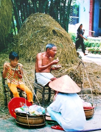 “Bếp quê vườn Việt” - Hấp dẫn món ăn vỉa hè - 1