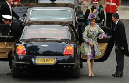 “Điểm danh” xe chở khách mời tại đám cưới Hoàng gia Anh - 4 “Điểm danh” xe chở khách mời tại đám cưới Hoàng gia Anh - 4