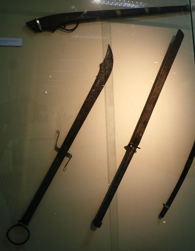 Cùng ngắm những kỷ vật thời chiến trong ngày 30/4 - 1 Cùng ngắm những kỷ vật thời chiến trong ngày 30/4 - 1