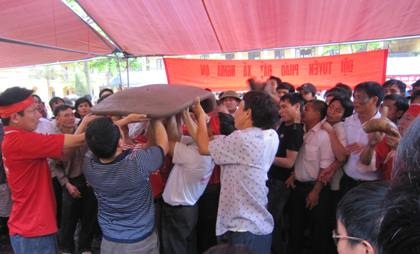 Hơn 200 pháo thủ náo nhiệt tranh tài gieo pháo đất - 2