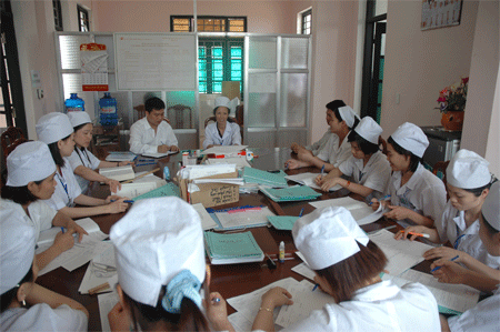 Vụ 19 trẻ bị tím tái bất thường: Không phải do tiêm nhầm thuốc - 1 Vụ 19 trẻ bị tím tái bất thường: Không phải do tiêm nhầm thuốc - 1