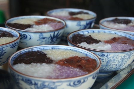 Cận cảnh tuyệt chiêu “cơm muối Huế” - 5