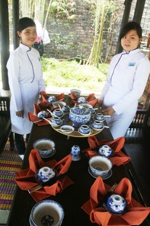 Cận cảnh tuyệt chiêu “cơm muối Huế” - 3