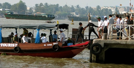Cần Thơ: Háo hức chọn tour du lịch sông nước, miệt vườn - 1 Cần Thơ: Háo hức chọn tour du lịch sông nước, miệt vườn - 1