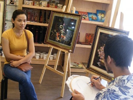 Đường chỉ - nết người ở nghề thêu tay xứ Huế - 3