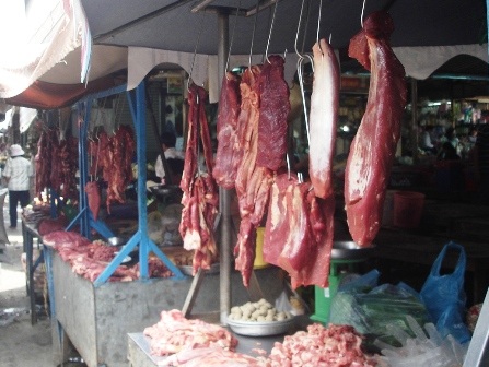 Siêu thị đông nghẹt, chợ truyền thống vắng khách - 2 Siêu thị đông nghẹt, chợ truyền thống vắng khách - 2