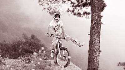 Kỳ tích “điên” của dân “phượt” và hậu quả kinh hoàng - 1 Kỳ tích “điên” của dân “phượt” và hậu quả kinh hoàng - 1