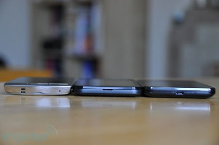 Xem LG Optimus Black, Galaxy S II và Xperia Arc “đọ dáng” - 11