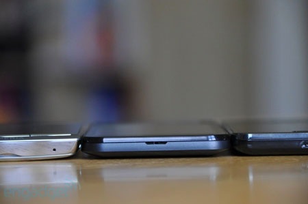 Xem LG Optimus Black, Galaxy S II và Xperia Arc “đọ dáng” - 12