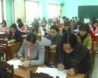 Cần tránh cách làm hình thức trong “chấm điểm” hiệu trưởng - 1 Cần tránh cách làm hình thức trong “chấm điểm” hiệu trưởng - 1