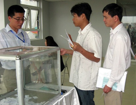 Hà Nội kiểm tra giá bán nhà ở cho người thu nhập thấp - 1