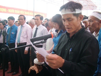 An táng hài cốt anh hùng Lý Tự Trọng tại quê hương - 2