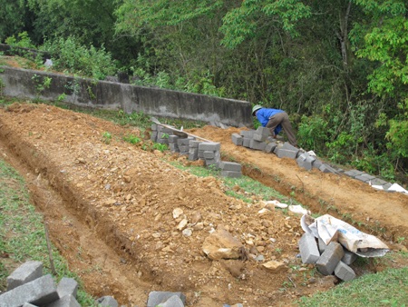  Cả làng đi tranh... đất nghĩa địa  - 16