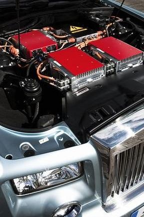 Chân dung những xe siêu sang bảo vệ môi trường - 2