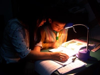 Gia sư thật, chất lượng “rởm” - 1 Gia sư thật, chất lượng “rởm” - 1