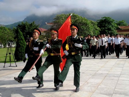 Tiếp nhận và an táng 141 hài cốt liệt sỹ hy sinh tại Lào - 1 Tiếp nhận và an táng 141 hài cốt liệt sỹ hy sinh tại Lào - 1