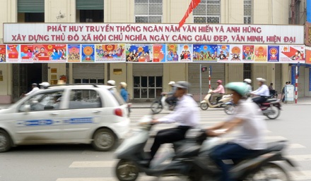 Hai tuần trước ngày bầu cử - 1