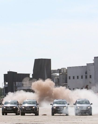 Màn trình diễn đặc biệt của xe VW Amarok - 3