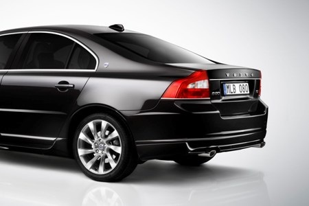 Volvo S80 Executive sang trọng và V70 R-Design thể thao - 7