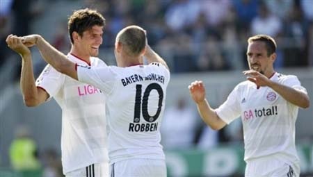 Đại thắng 8-1, Bayern giành suất Champions League - 1