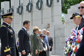 Thế giới kỷ niệm ngày kết thúc Chiến tranh Thế giới II - 4