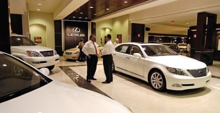 Vì sao Lexus có nguy cơ mất ngôi vương? - 3 Vì sao Lexus có nguy cơ mất ngôi vương? - 3