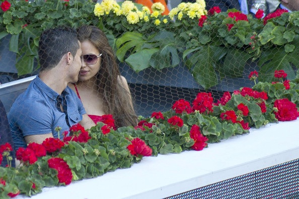 Irina Shayk - Cristiano Ronaldo tình tứ khi đi xem tennis - 16 Irina Shayk - Cristiano Ronaldo tình tứ khi đi xem tennis - 16