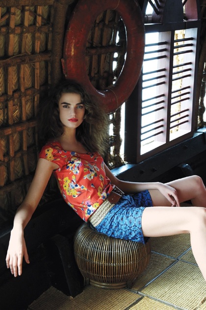 Vẻ đẹp lãng mạn và kiêu sa của Daniela Mirzac - 3 Vẻ đẹp lãng mạn và kiêu sa của Daniela Mirzac - 3