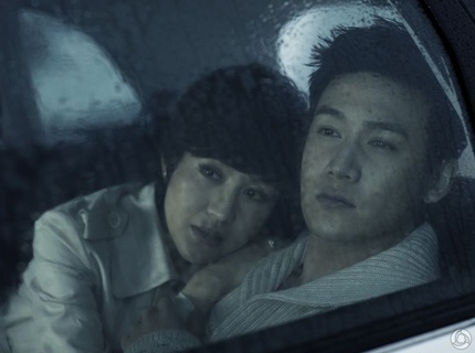 Khoảnh khắc ngọt ngào của vợ chồng Lục Nghị - 6 Khoảnh khắc ngọt ngào của vợ chồng Lục Nghị - 6