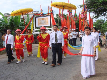 Trường Lũy Quảng Ngãi tưng bừng đón bằng xếp hạng di tích quốc gia - 1 Trường Lũy Quảng Ngãi tưng bừng đón bằng xếp hạng di tích quốc gia - 1