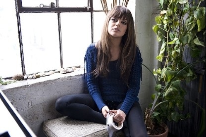 Vẻ đẹp “lơ đễnh” của Mila Kunis - 8 Vẻ đẹp “lơ đễnh” của Mila Kunis - 8