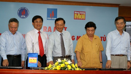 Ra mắt trang thông tin điện tử Petrotimes - 1 Ra mắt trang thông tin điện tử Petrotimes - 1