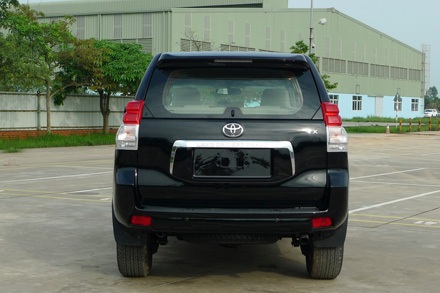 Chính thức ra mắt Land Cruiser Prado 2011 tại Việt Nam - 8 Chính thức ra mắt Land Cruiser Prado 2011 tại Việt Nam - 8
