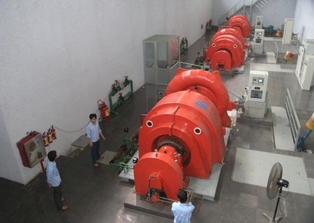 Lào Cai: 12 dự án thuỷ điện sẽ phát điện trong năm nay - 1 Lào Cai: 12 dự án thuỷ điện sẽ phát điện trong năm nay - 1