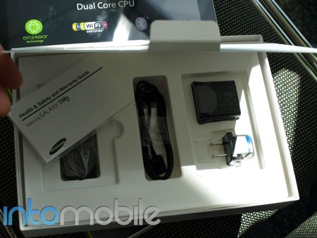 Ngắm Samsung Galaxy Tab 10.1 phiên bản đặc biệt - 5