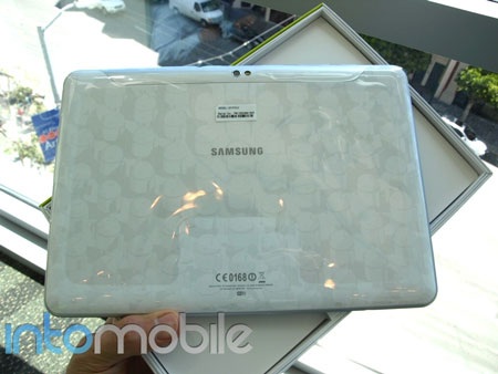 Ngắm Samsung Galaxy Tab 10.1 phiên bản đặc biệt - 6