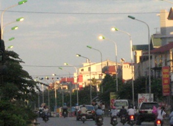 Lên đèn khi trời vẫn sáng - 2