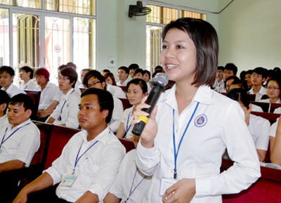 Thủ tướng Nguyễn Tấn Dũng tiếp xúc cử tri Hải Phòng - 2