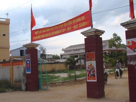 “Đảo tỏi” nhộn nhịp trước ngày bầu cử - 5