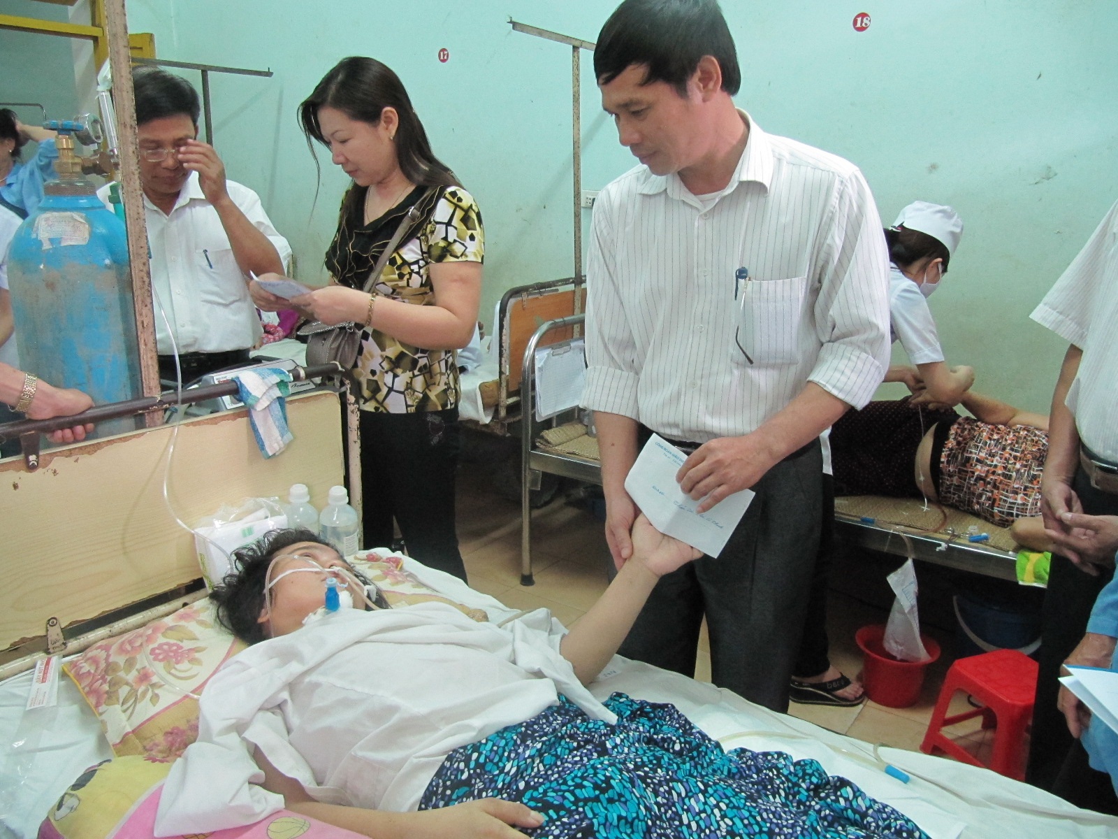 Gần 30 triệu đồng đến với cô Nguyễn Thị Thanh - 1