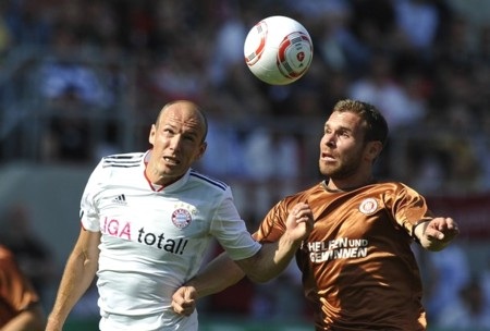 Vòng 34 Bundesliga: Còn sống còn hy vọng - 1 Vòng 34 Bundesliga: Còn sống còn hy vọng - 1