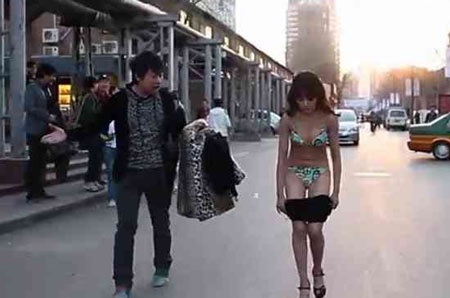 Giận thiếu gia, cô gái trút xiêm y giữa phố - 7
