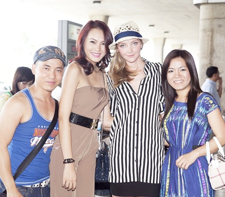 “Thiên thần” của Victoria Secret đã đến Việt Nam - 6