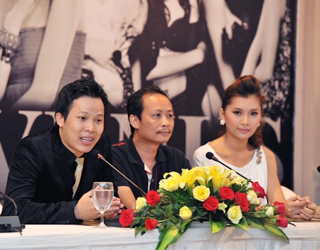 "Thiên thần" Victoria Secret rạng ngời tại Việt Nam - 12