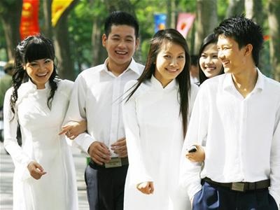 Tình yêu tuổi học trò và những hệ lụy - 1 Tình yêu tuổi học trò và những hệ lụy - 1